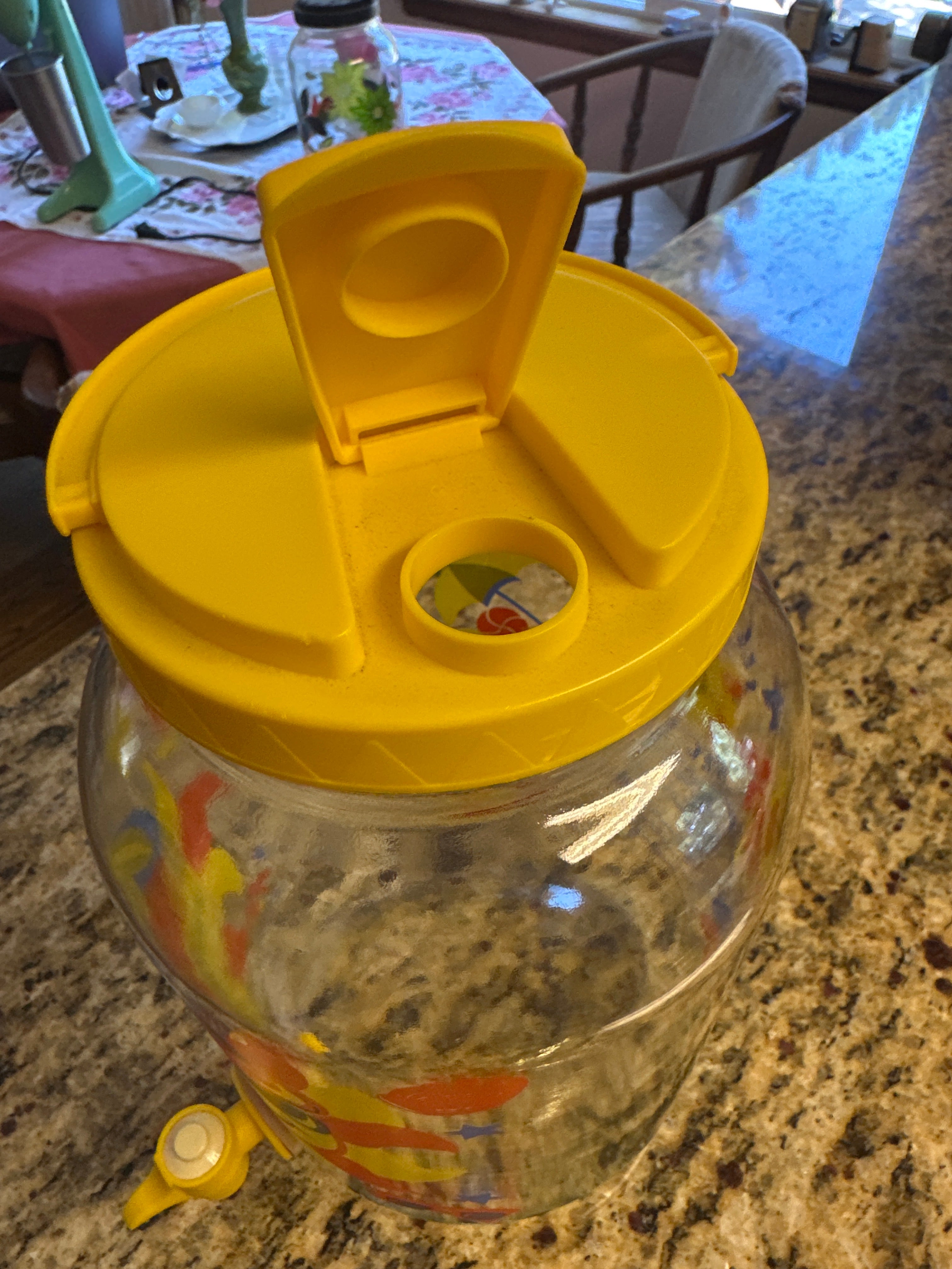 Vintage Lipton Sun Tea Jar — Retro Glass with Lid, Made in USA