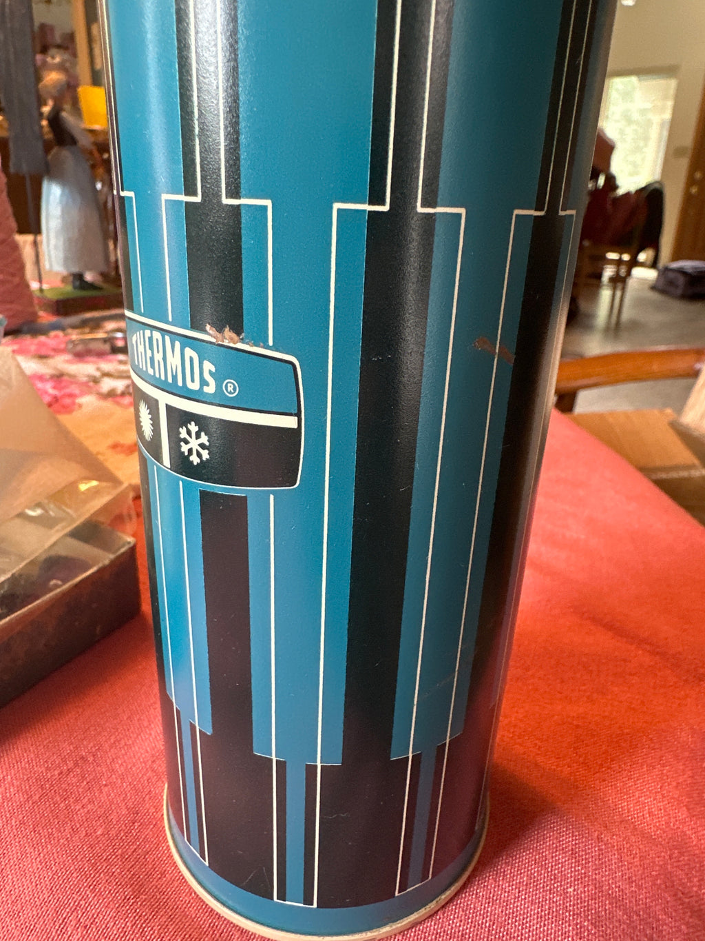 Vintage King Seely Metal Blue/ Black Design 14oz.