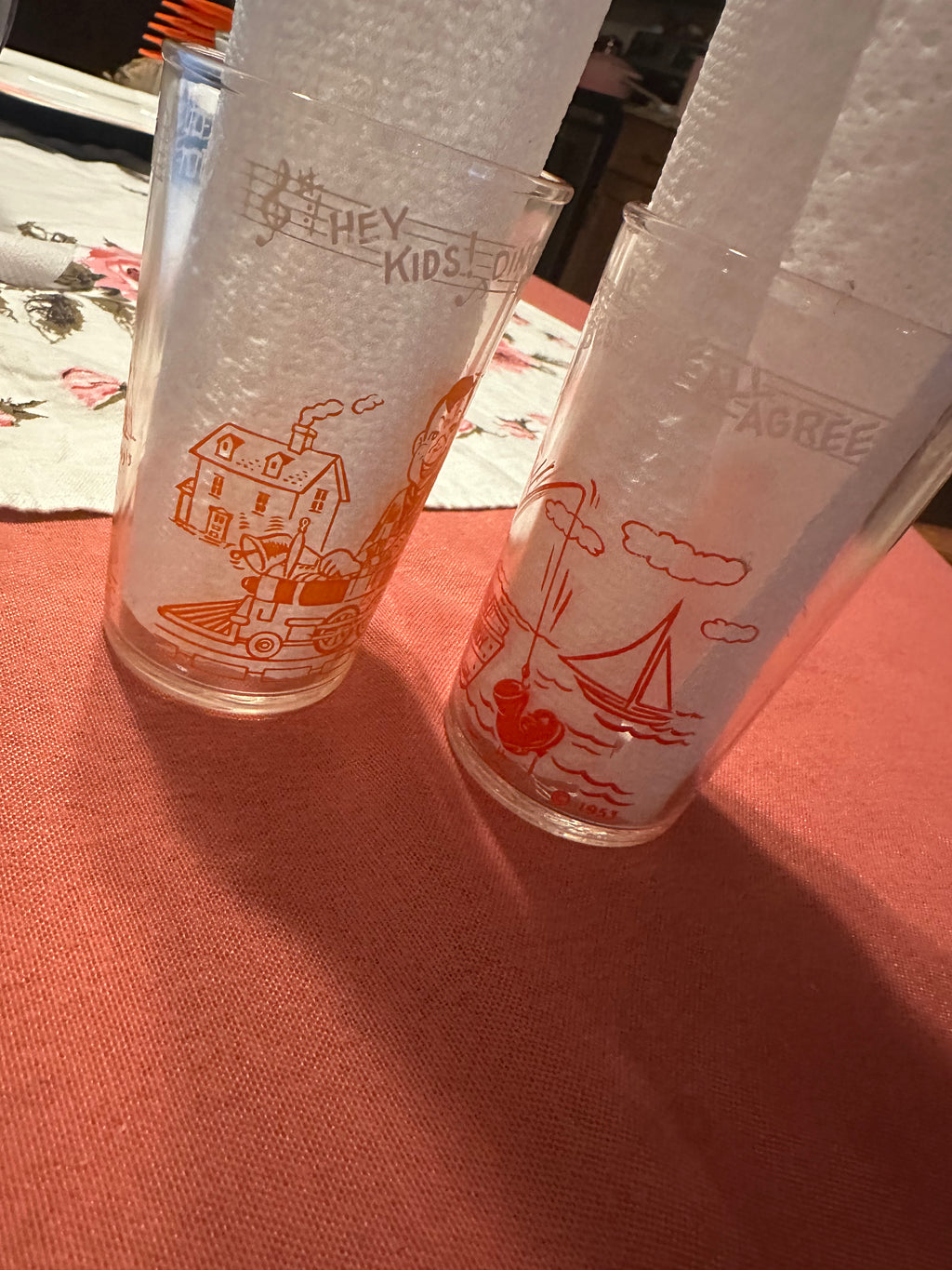 Vintage Howdy Doody Clarabell Set of 2 Welches Grape Jelly Glasses