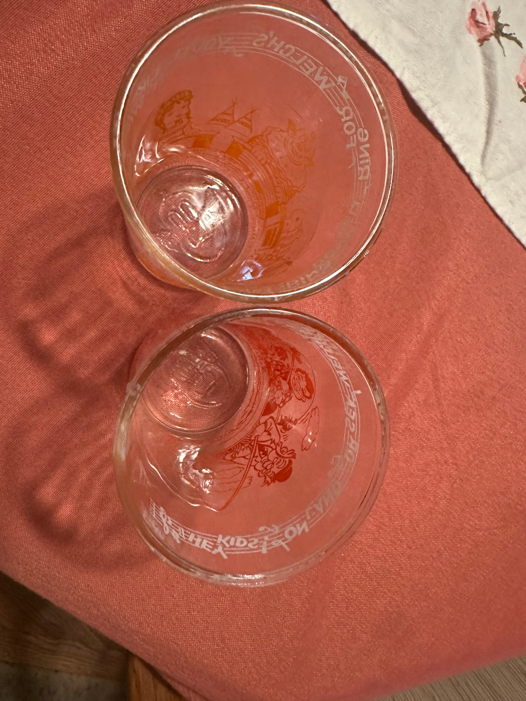 Vintage Howdy Doody Clarabell Set of 2 Welches Grape Jelly Glasses